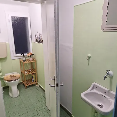 Haus Hoogendam ホームステイ レオーベン